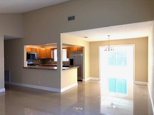 WOODSTOCK ADDITION NUMBER - Residential Lease