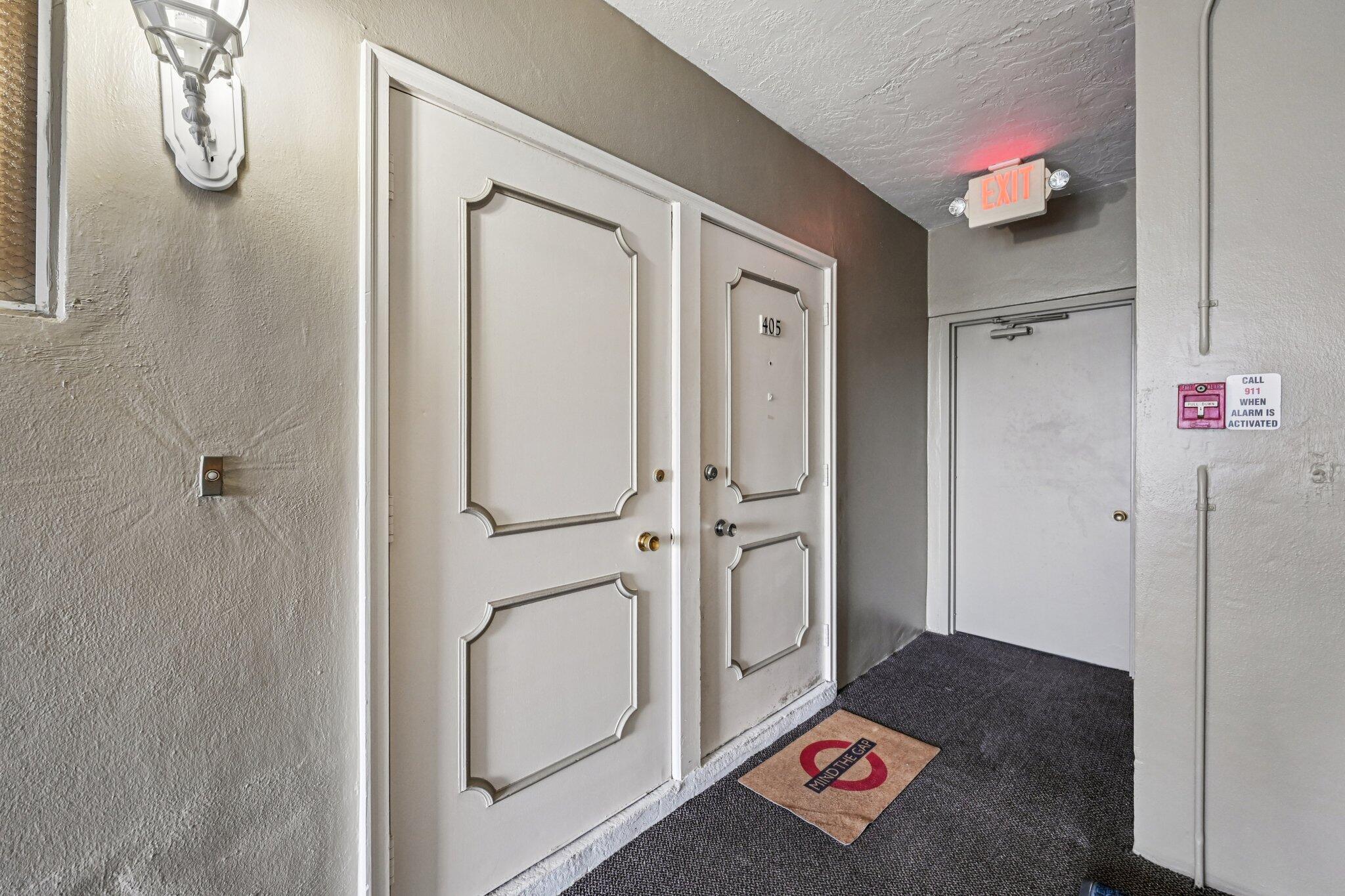 WESTCHESTER HOUSE CONDO - Residential