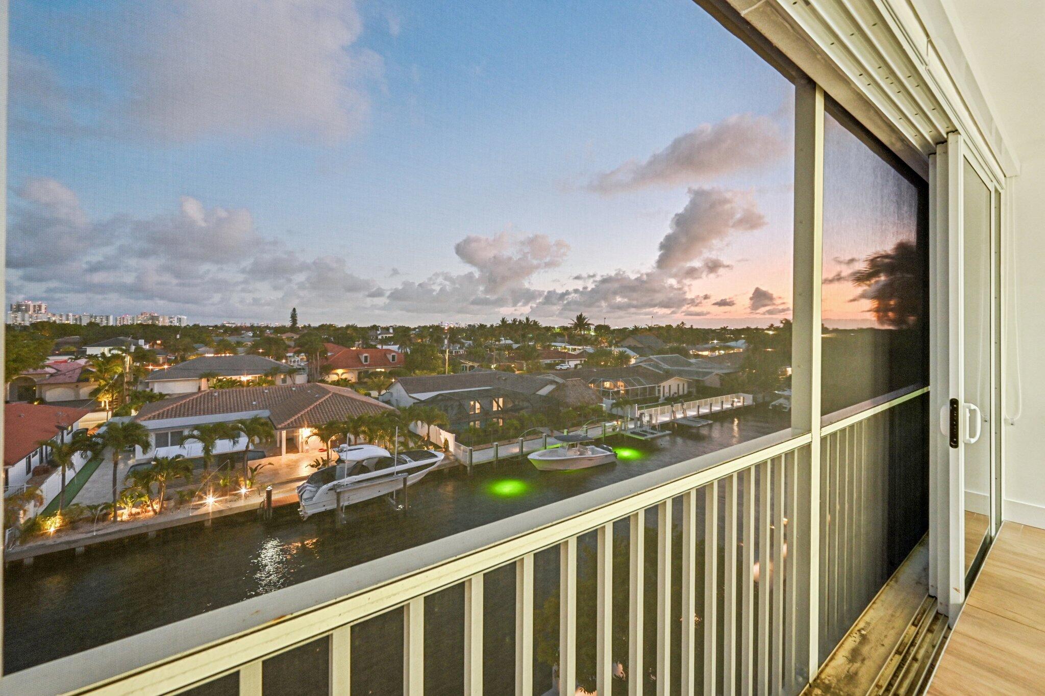 WESTCHESTER HOUSE CONDO - Residential