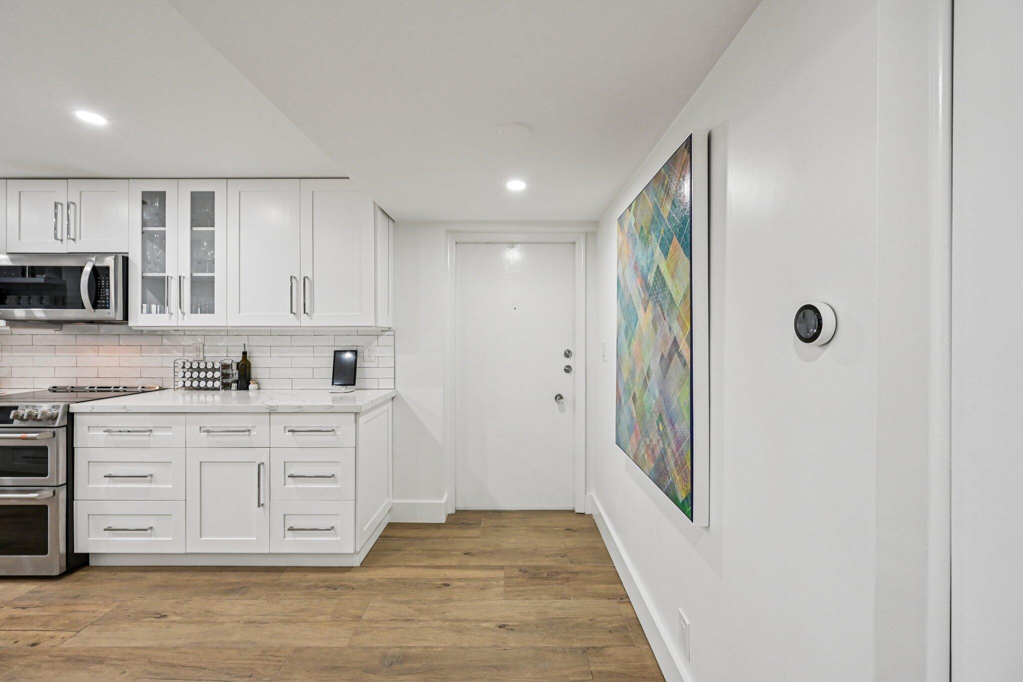 WESTCHESTER HOUSE CONDO - Residential