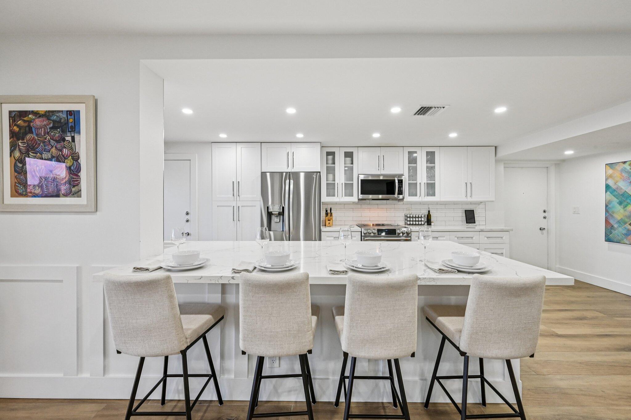 WESTCHESTER HOUSE CONDO - Residential