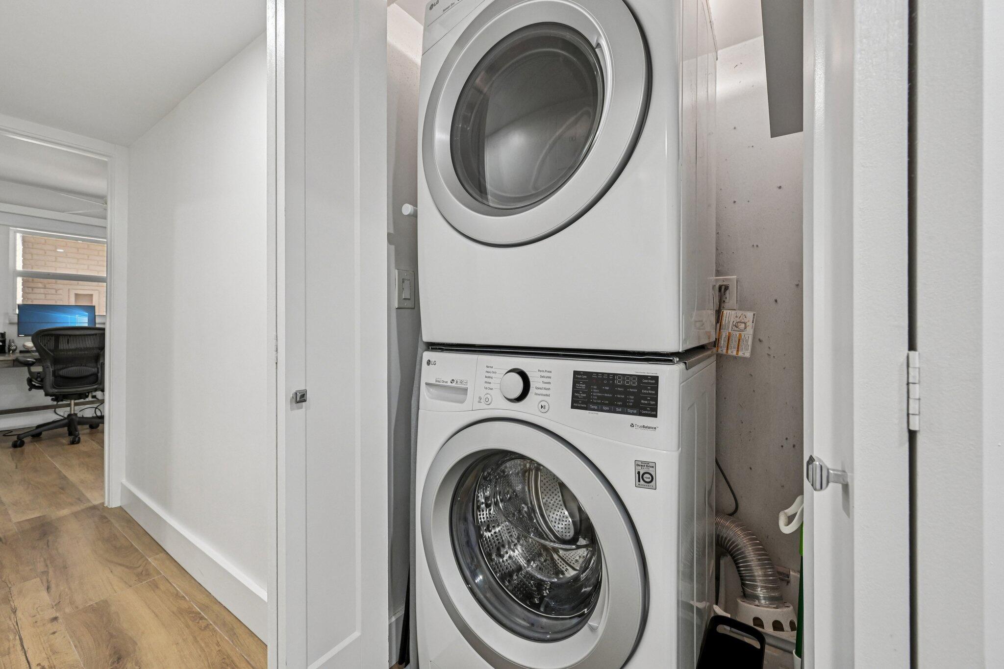 WESTCHESTER HOUSE CONDO - Residential