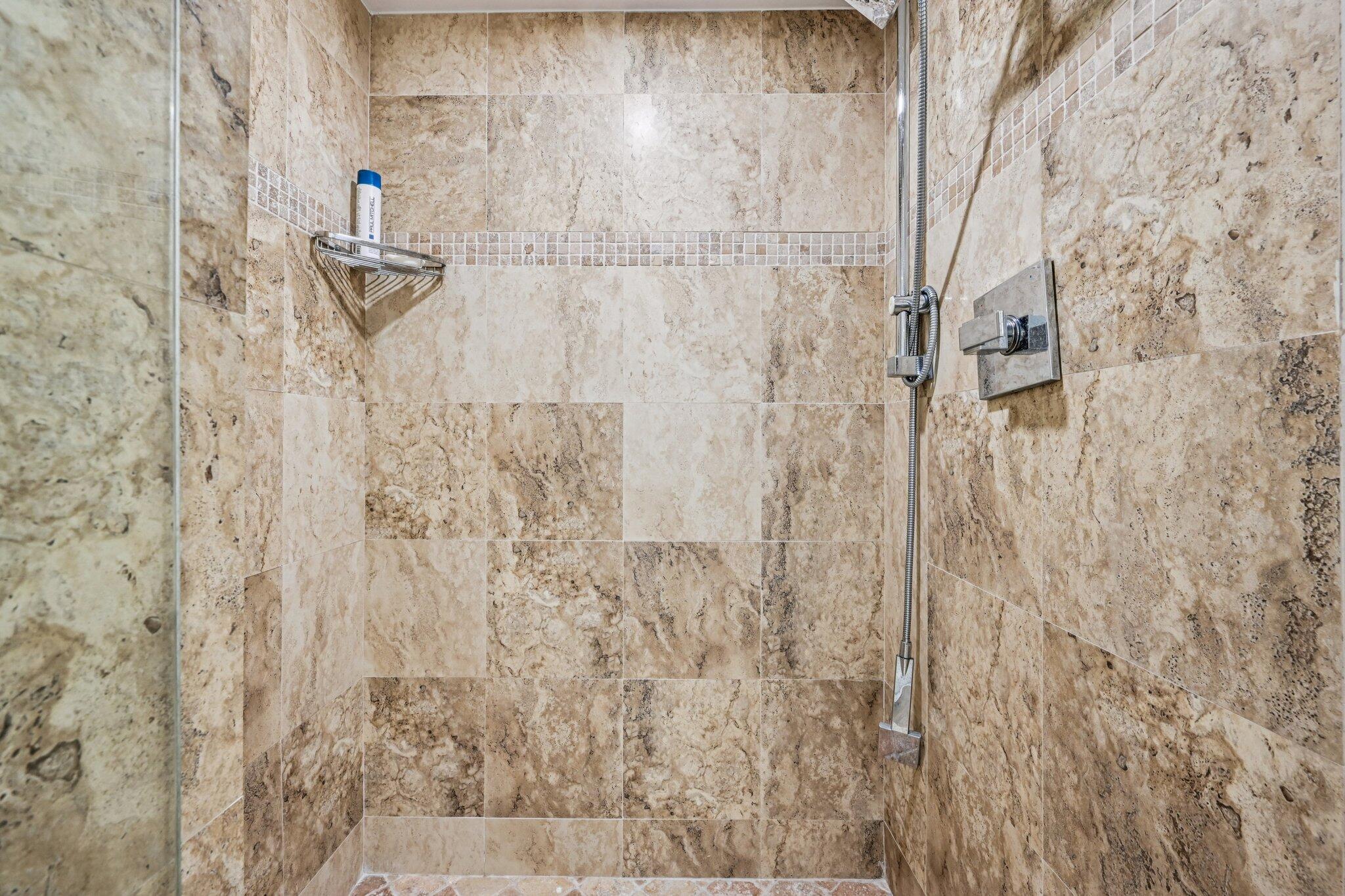 WESTCHESTER HOUSE CONDO - Residential