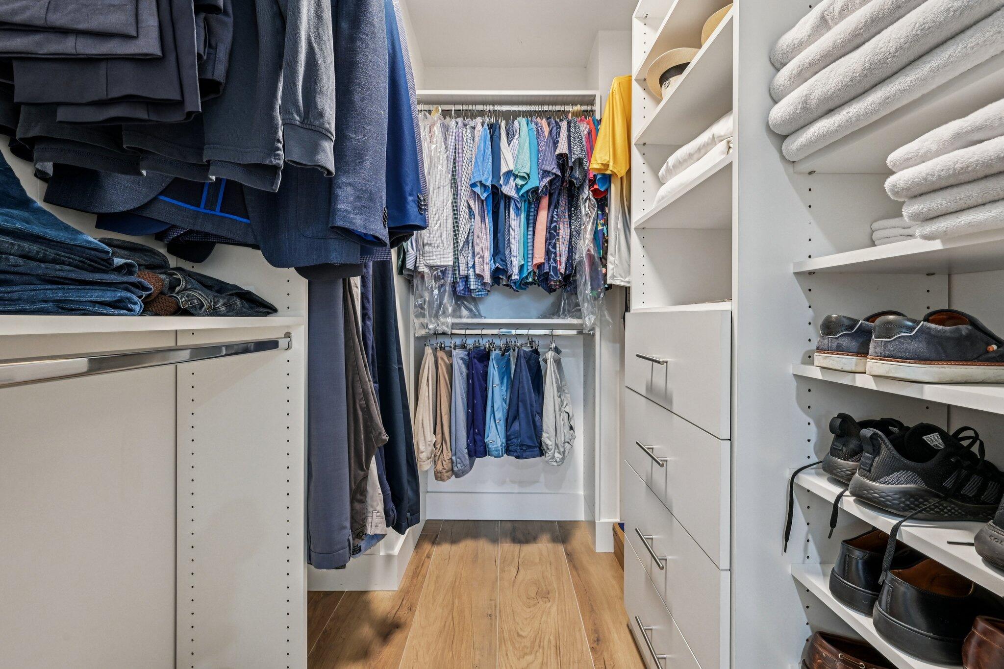 WESTCHESTER HOUSE CONDO - Residential