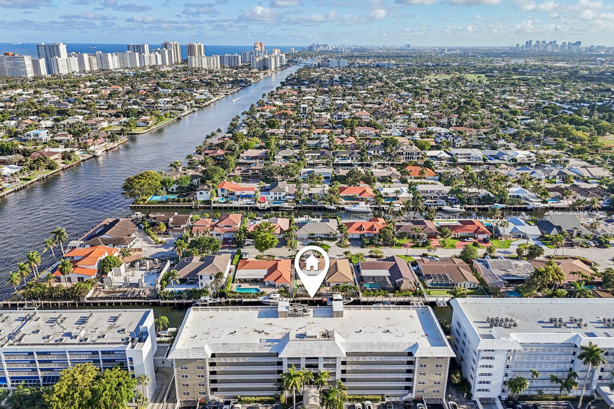 WESTCHESTER HOUSE CONDO - Residential