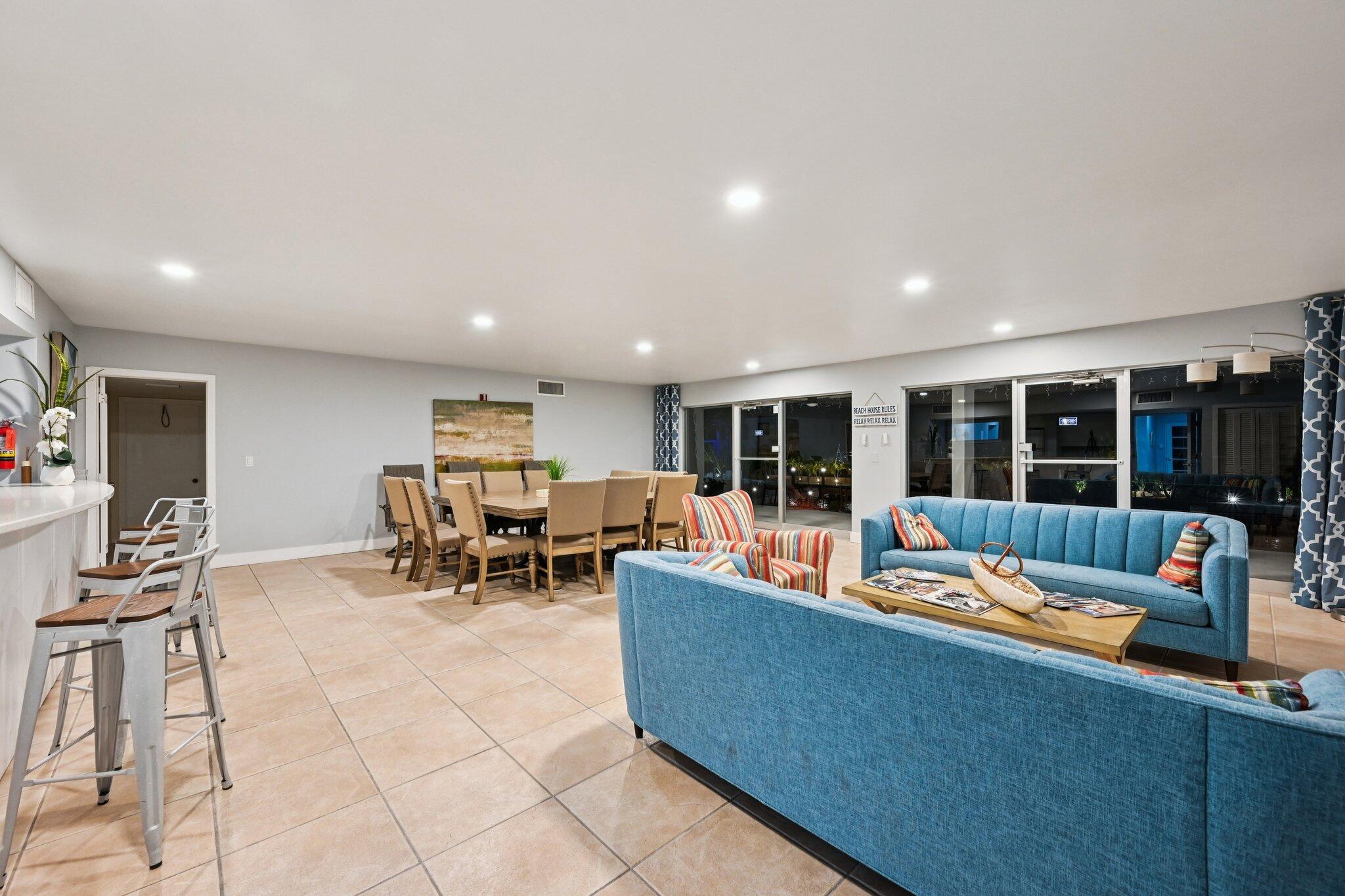 WESTCHESTER HOUSE CONDO - Residential