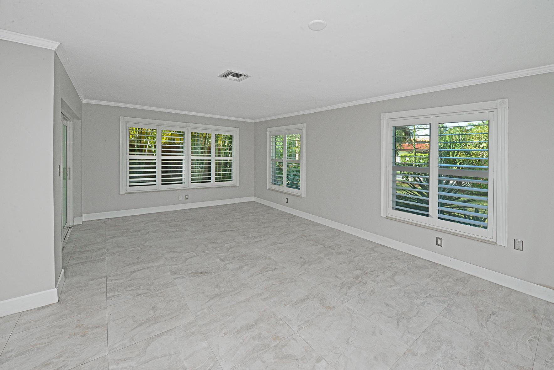 RIVERWOOD COVE - Residential Lease