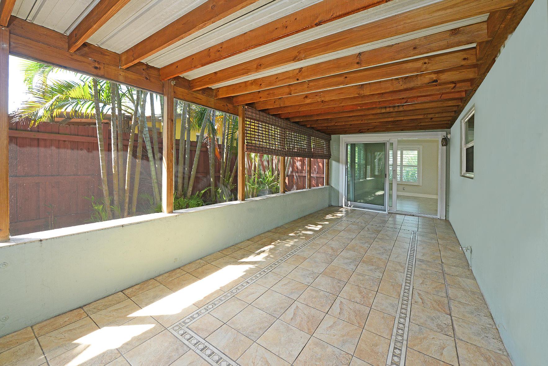 RIVERWOOD COVE - Residential Lease