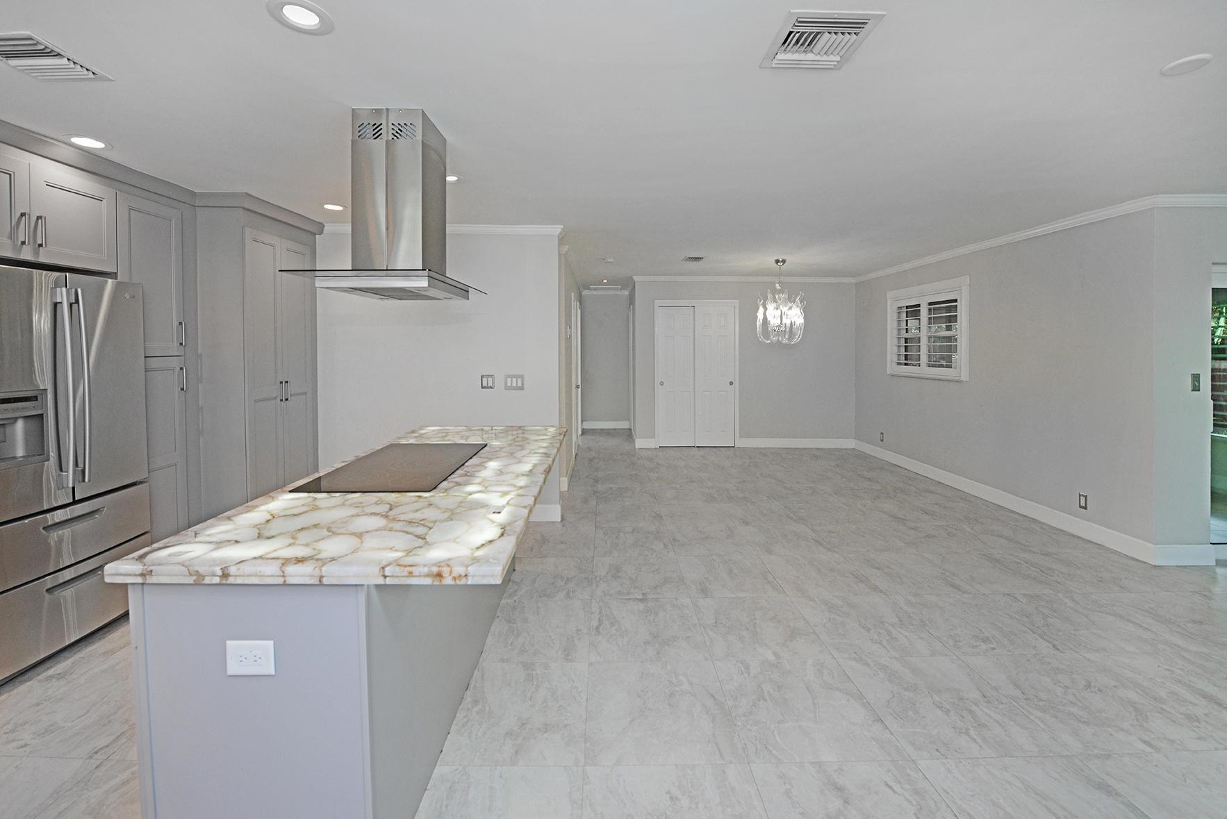 RIVERWOOD COVE - Residential Lease