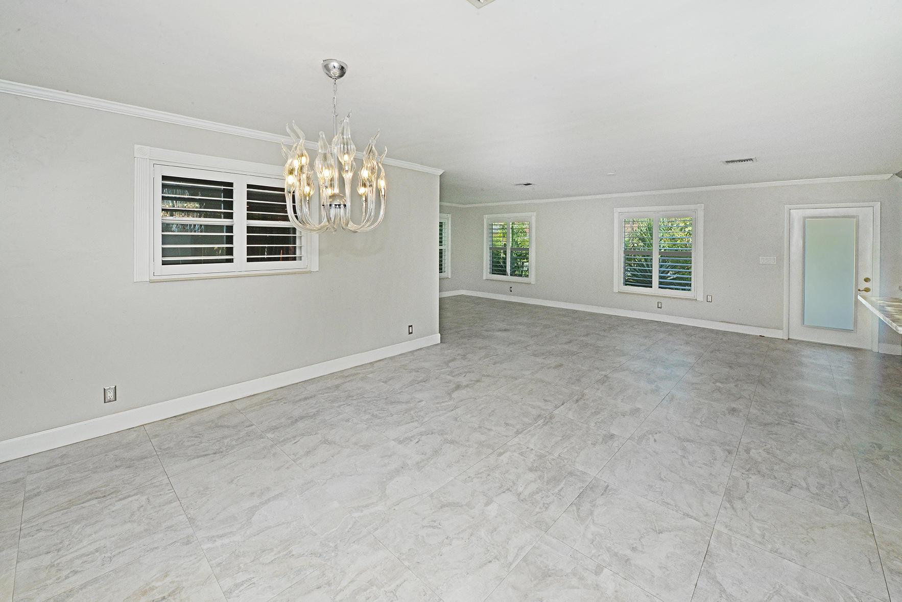 RIVERWOOD COVE - Residential Lease