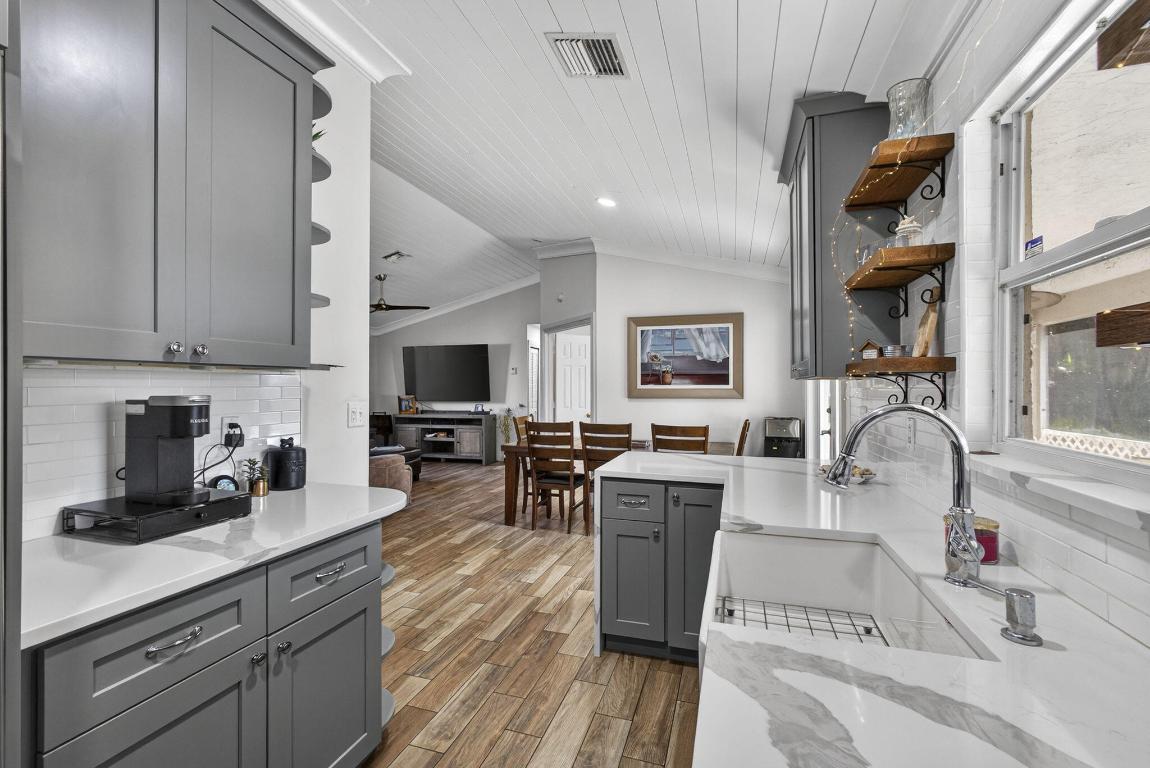 Acreage - Residential