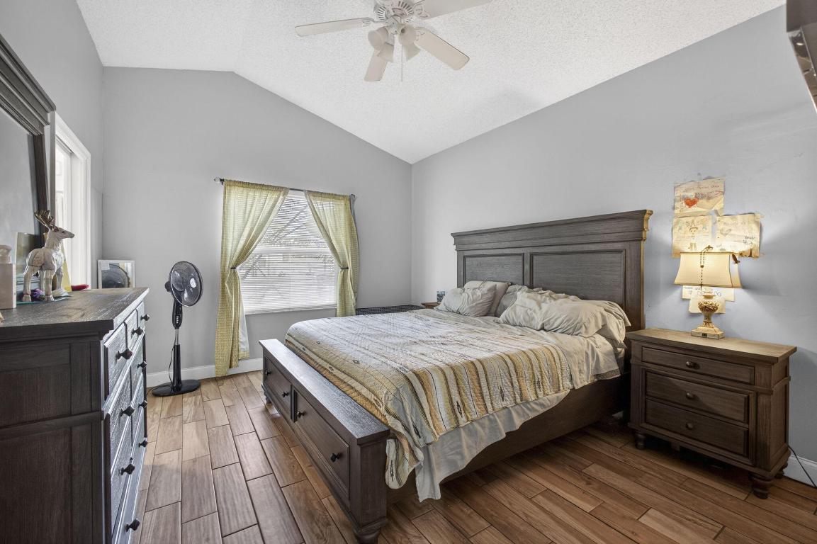 Acreage - Residential