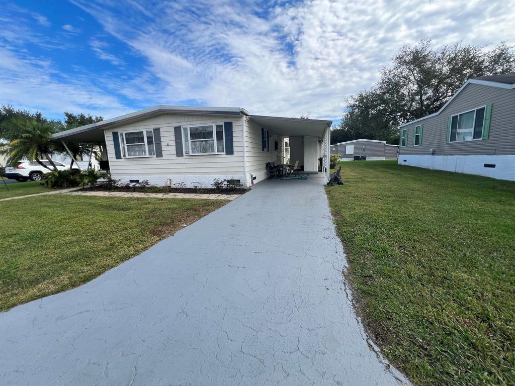 Photo of 6760 NW 44th Ter. #T-01 Ter, Coconut Creek, FL 33073 (MLS # R10953385)
