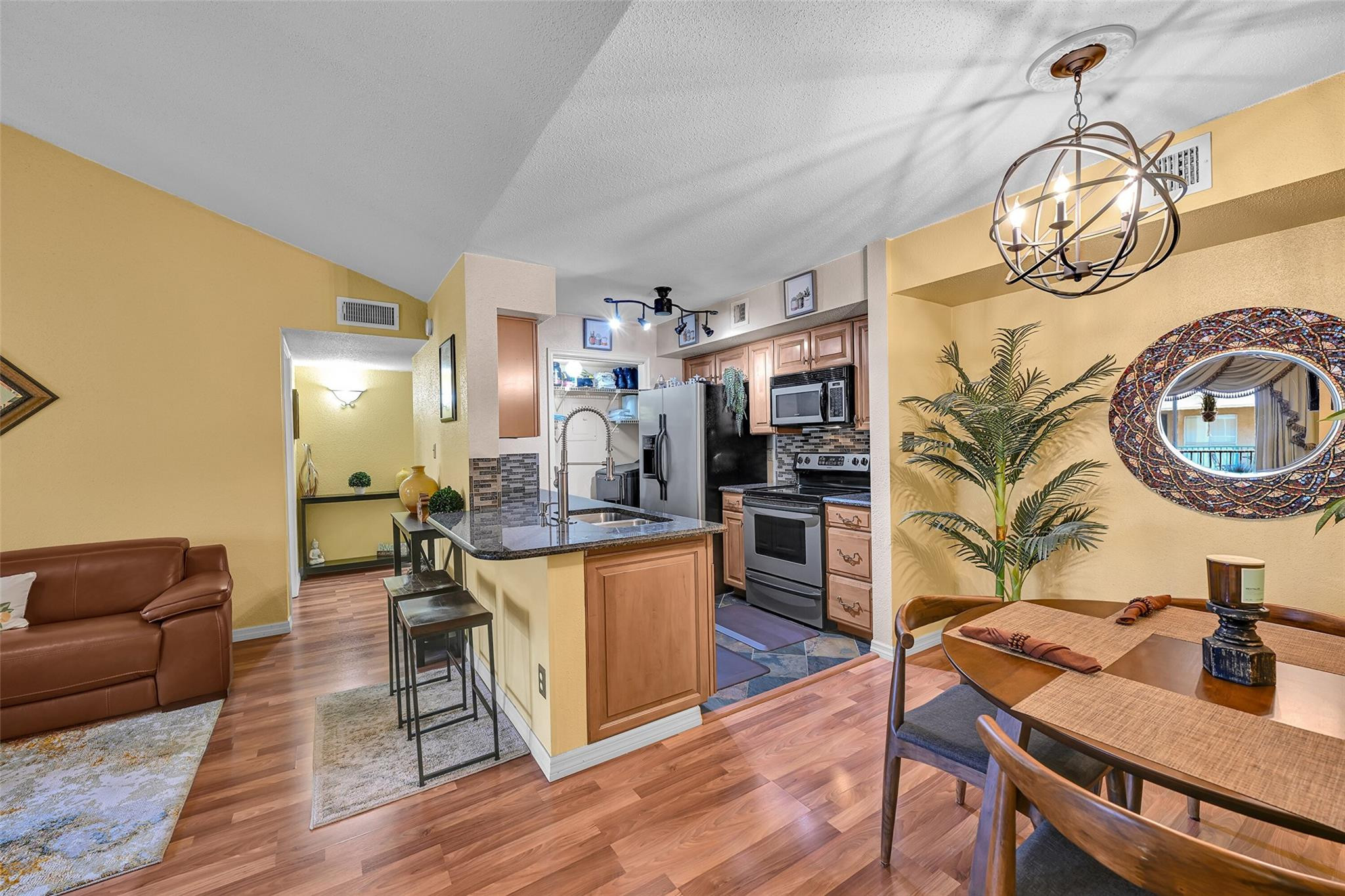 Savannah at Riverside - Residential