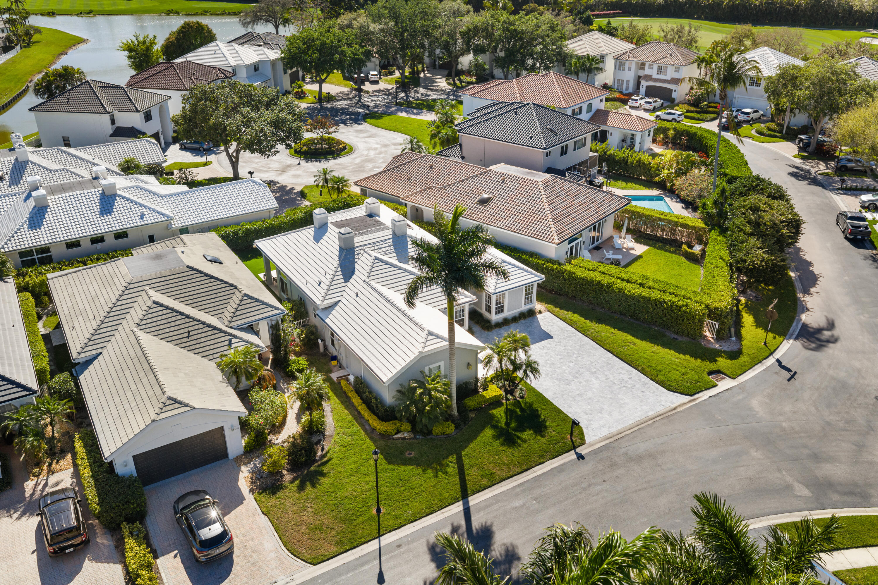 VICTORIA ISLES - Residential