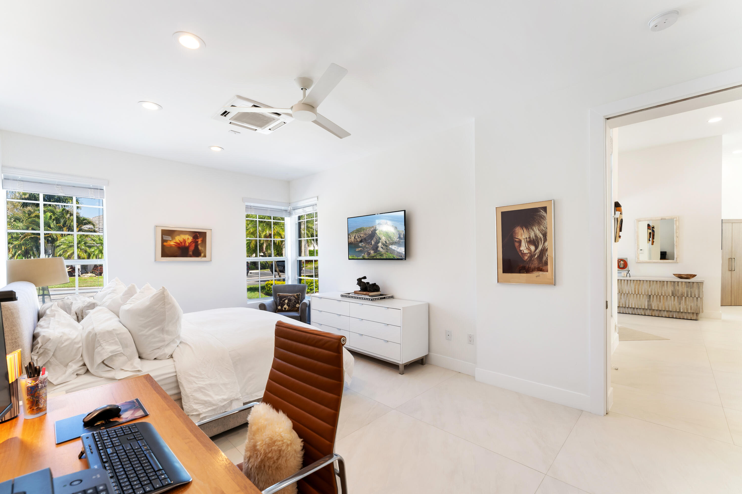 VICTORIA ISLES - Residential