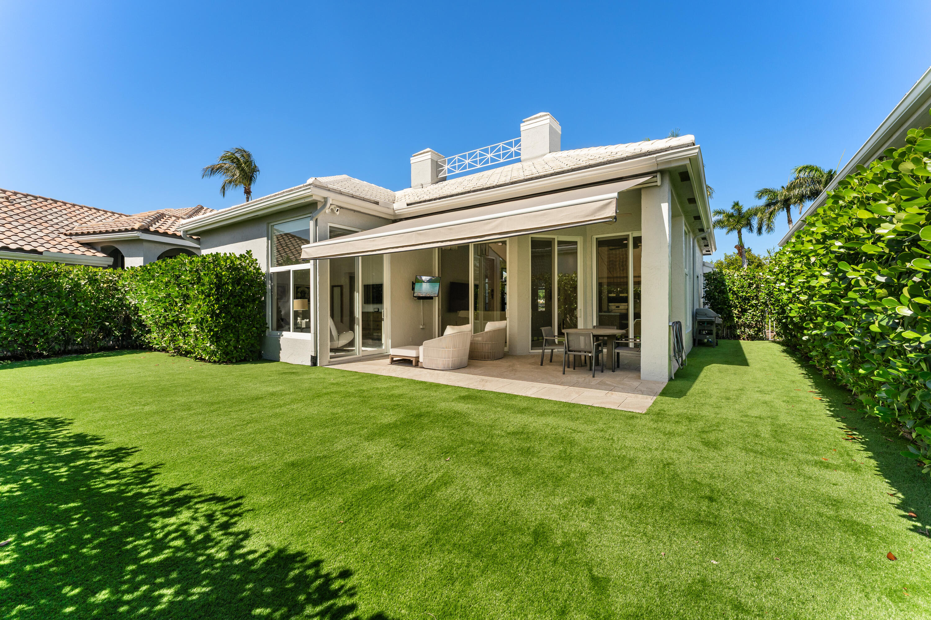 VICTORIA ISLES - Residential