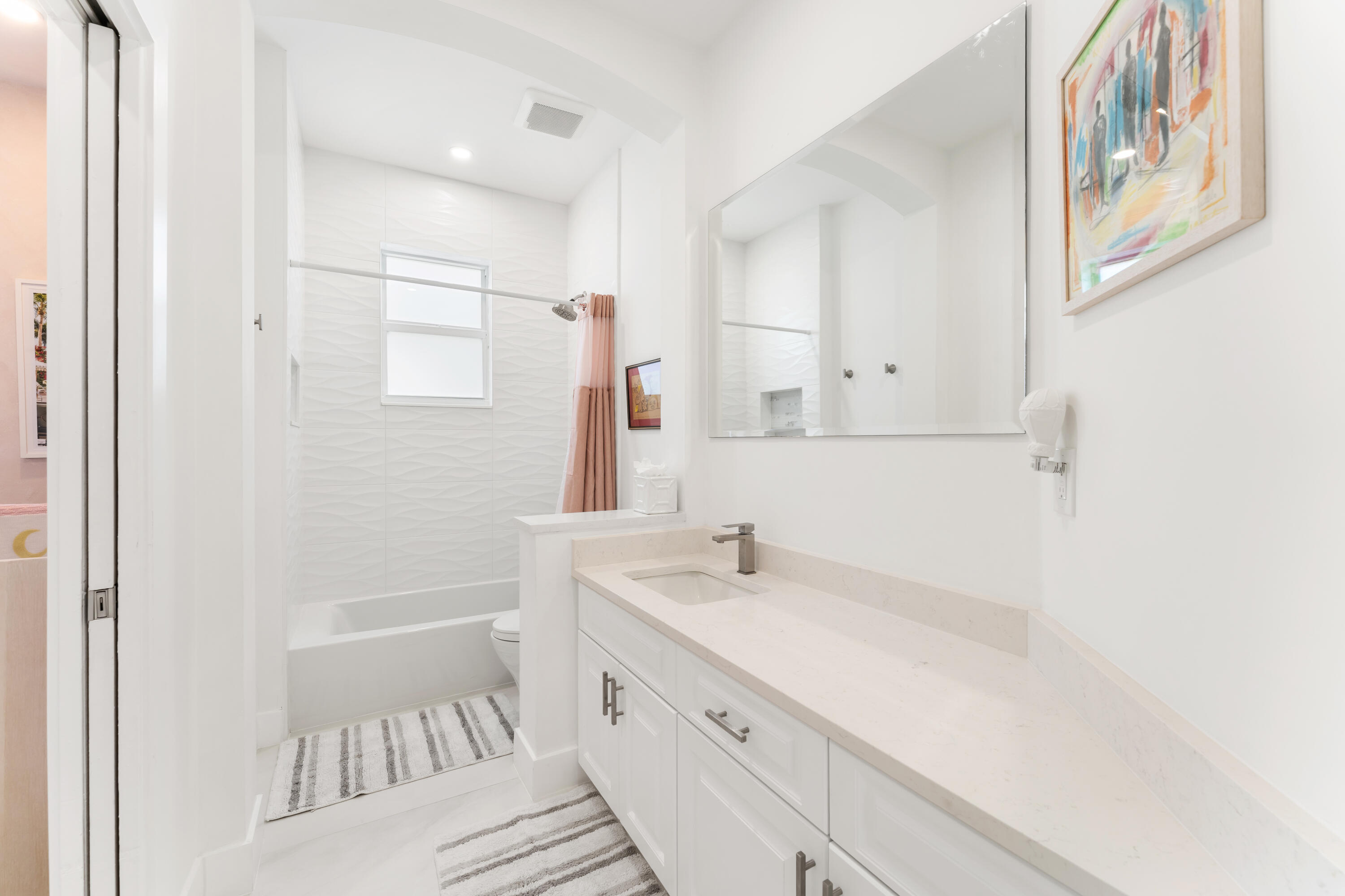 VICTORIA ISLES - Residential