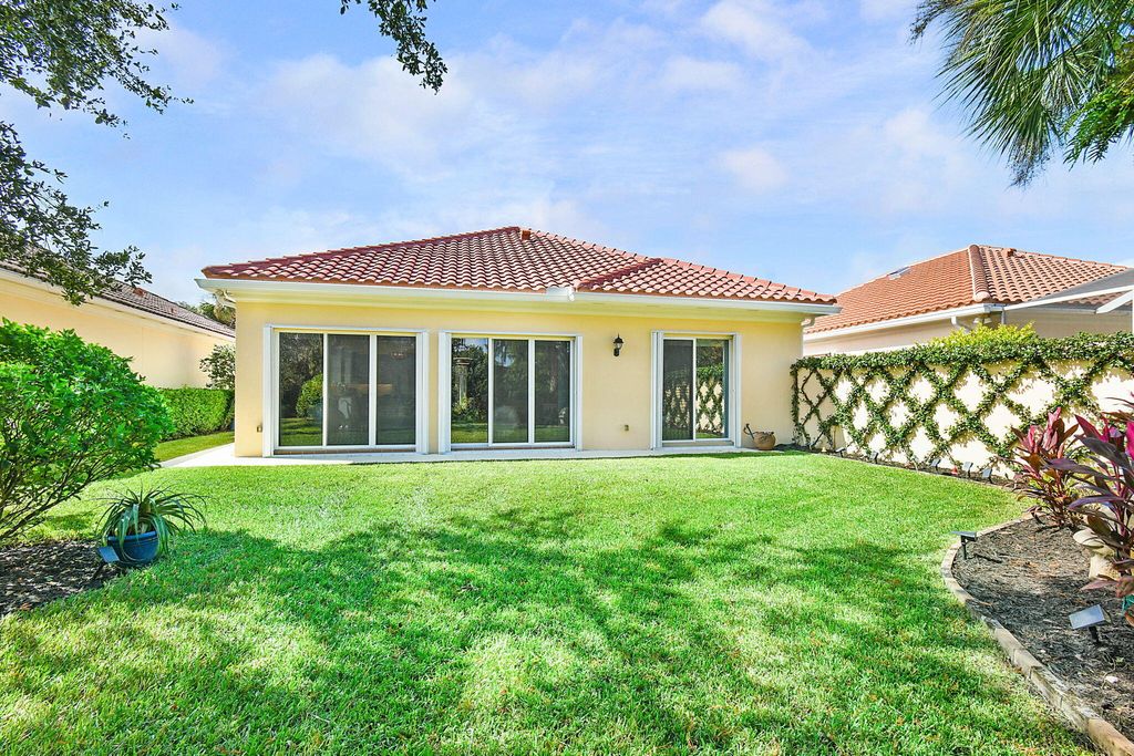 Photo of 8895 SE Retreat Drive, Hobe Sound, FL 33455 (MLS # R11032930)