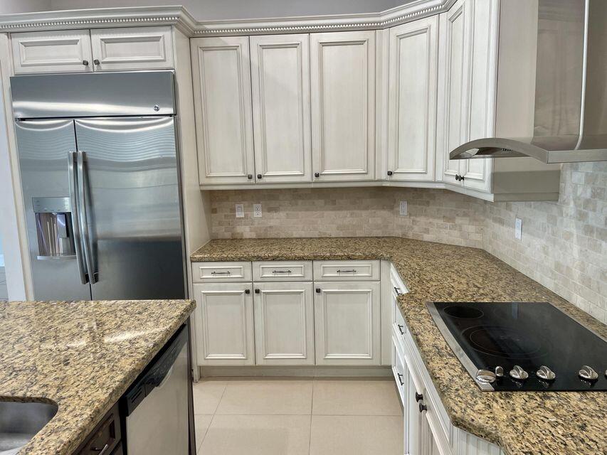 TESORO PLAT NO 15 - Residential Lease