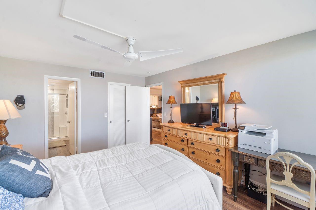 Fountains Of Palm Beach C - Residential