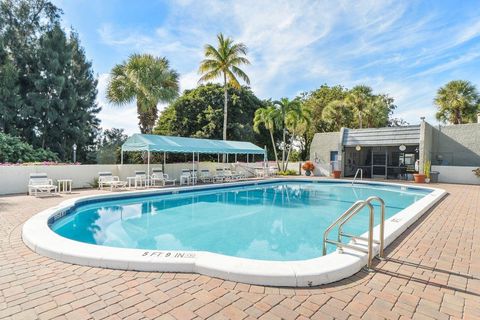 Tiny photo for 4832 Esedra Court #Apt 206, Lake Worth, FL 33467 (MLS # F10540024)
