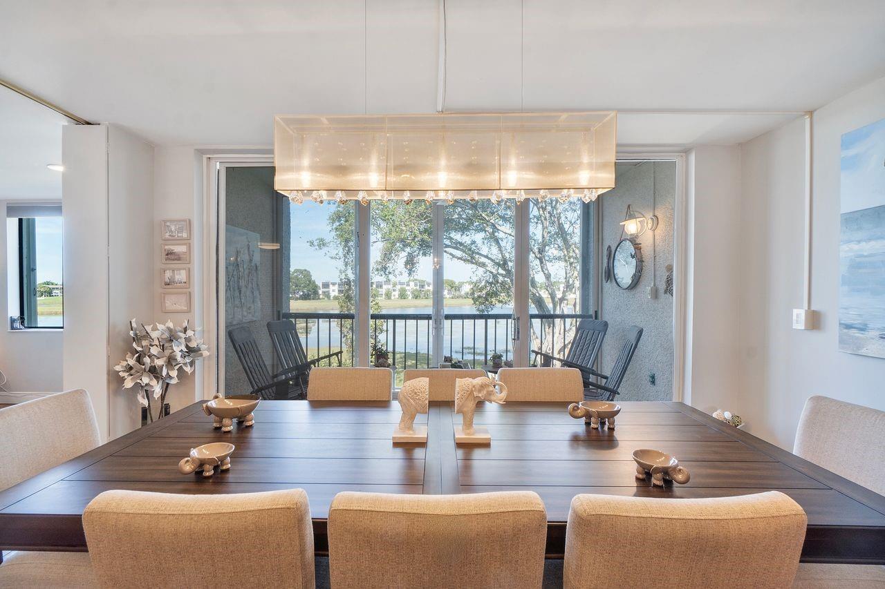 Fountains Of Palm Beach C - Residential