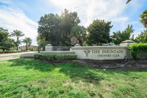 Tiny photo for 4832 Esedra Court #Apt 206, Lake Worth, FL 33467 (MLS # F10540024)
