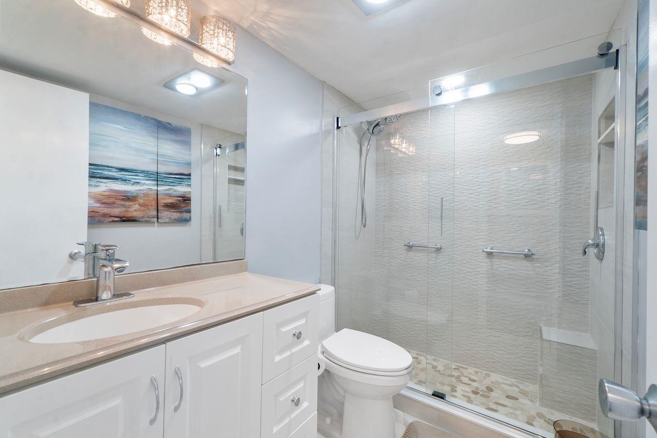 Fountains Of Palm Beach C - Residential