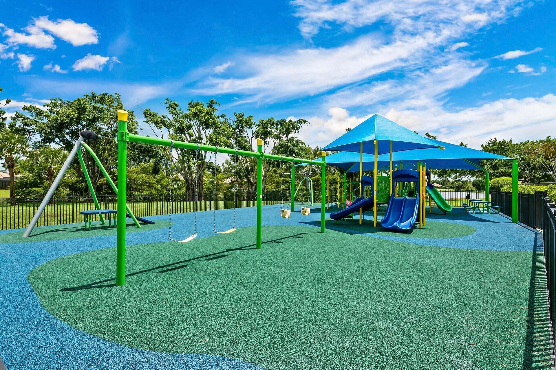 BOCA FALLS - THE ESTATES - Residential
