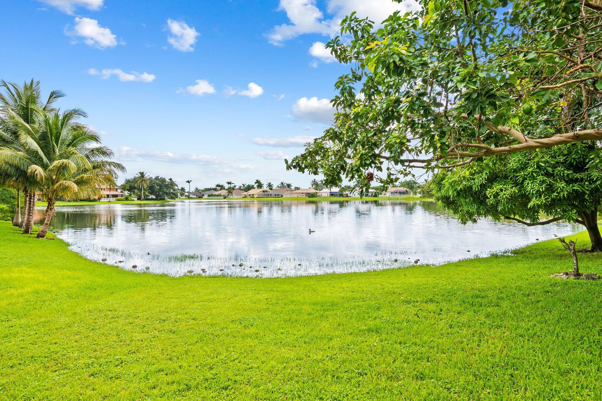BOCA FALLS - THE ESTATES - Residential