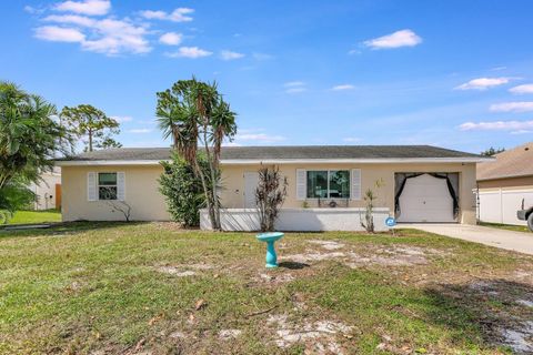 A home in Port St Lucie