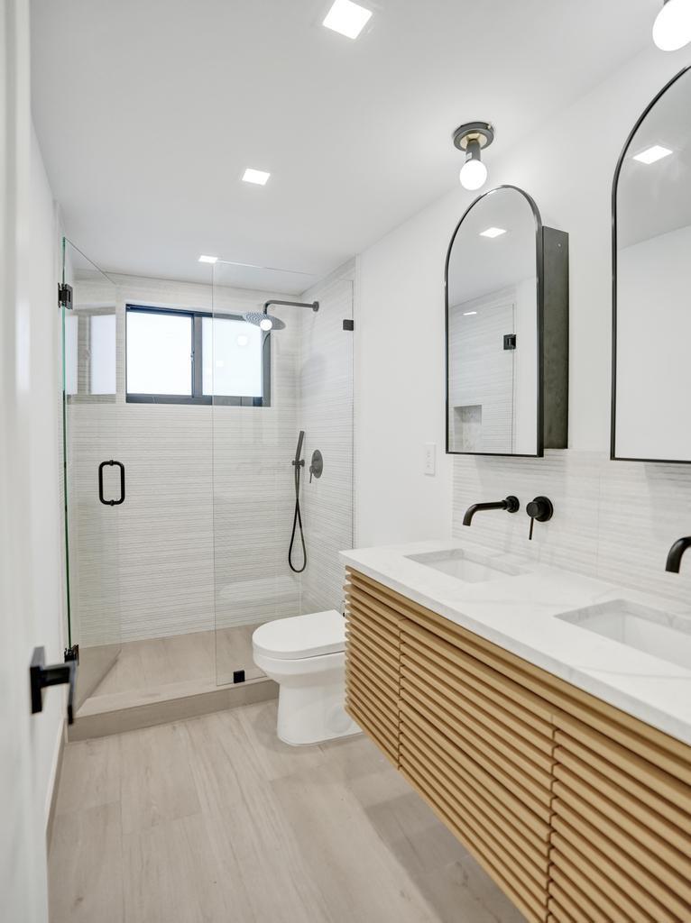 SANTA BARBARA SHORES - Residential Lease