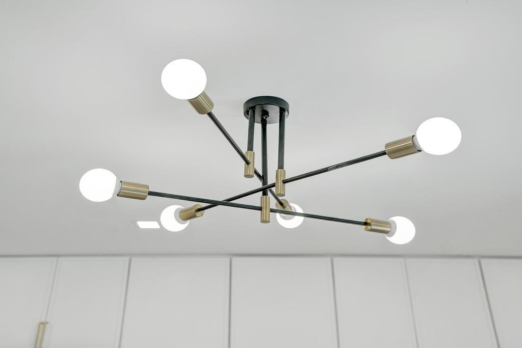 SANTA BARBARA SHORES - Residential Lease