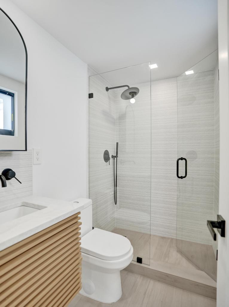 SANTA BARBARA SHORES - Residential Lease