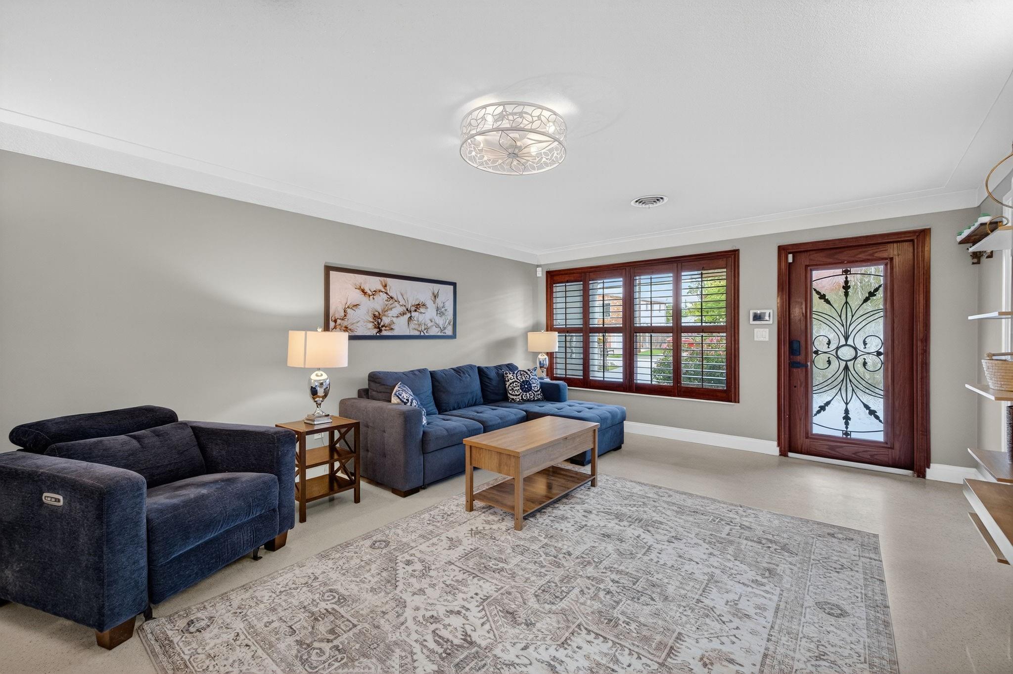 Max Swartz Sub 10-19 B - Residential Lease