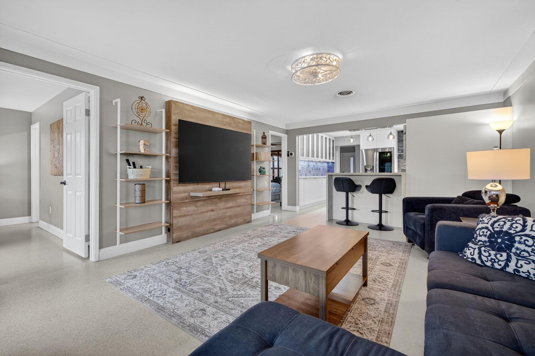 Max Swartz Sub 10-19 B - Residential Lease