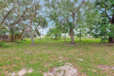 A home in Port St Lucie