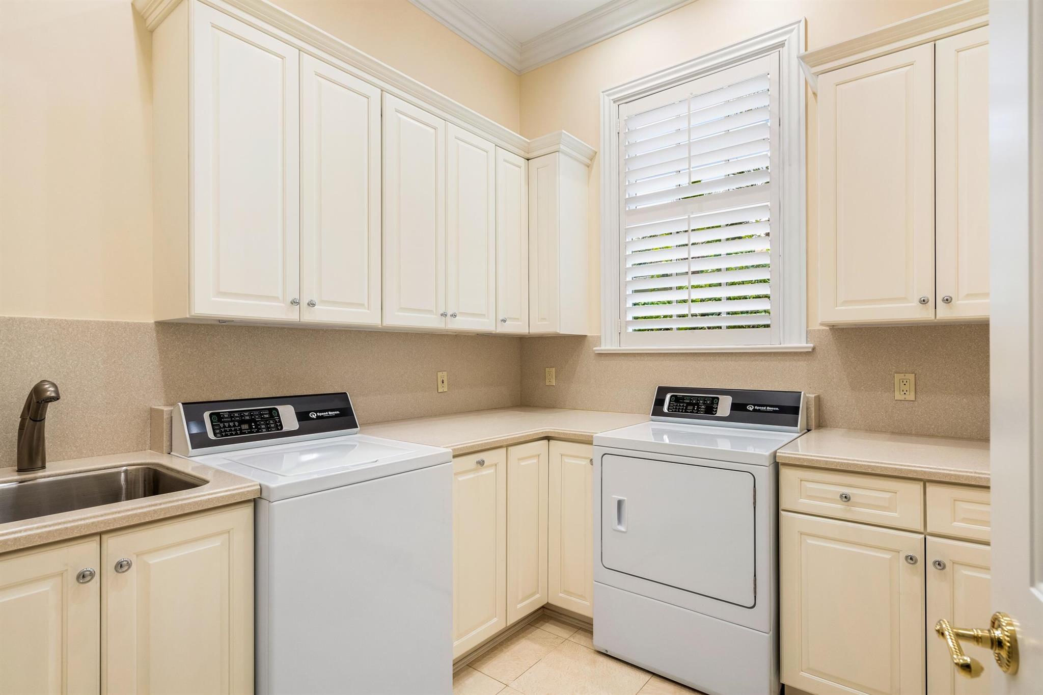 ORCHID ISLAND PLAT 8 - Residential