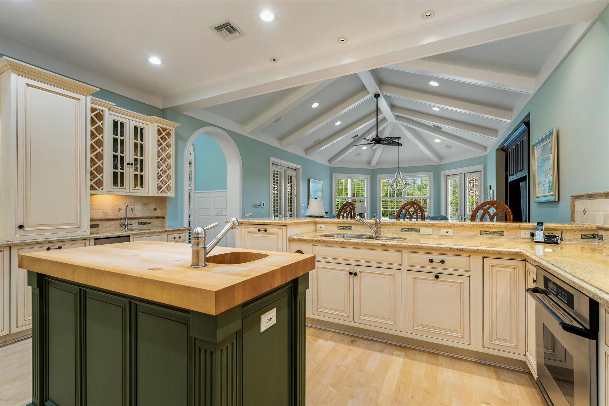 ORCHID ISLAND PLAT 8 - Residential