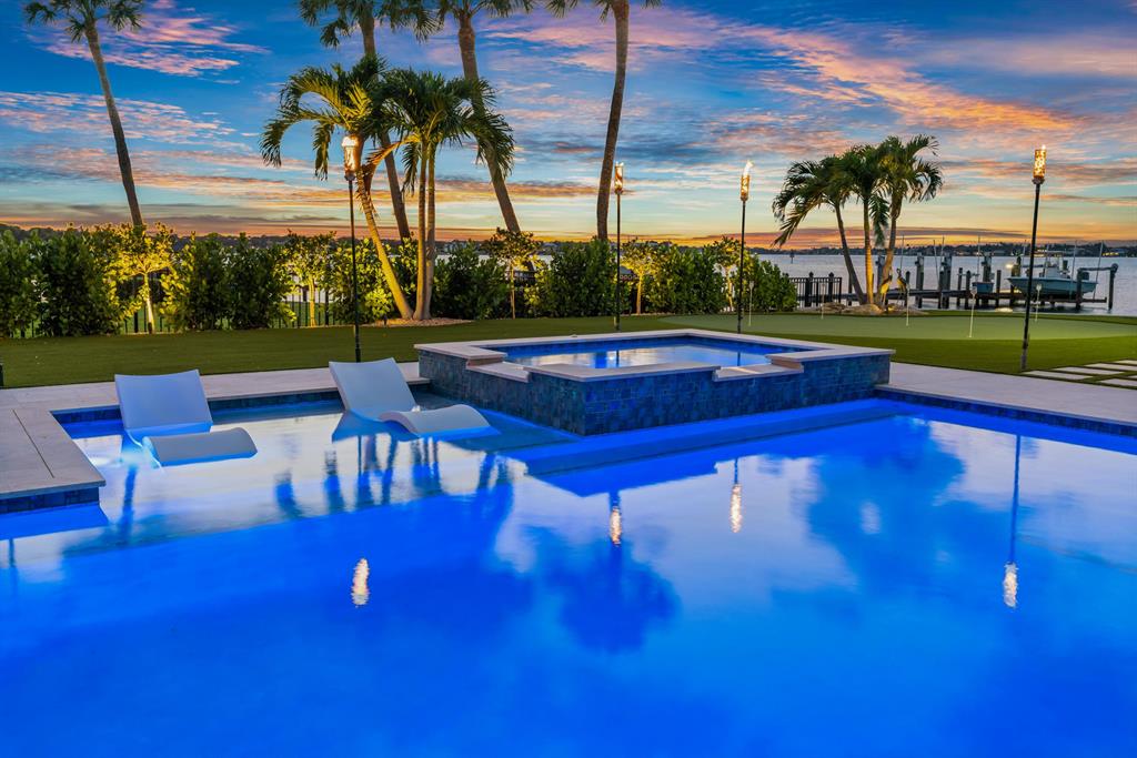 PERIGON POINT - Residential