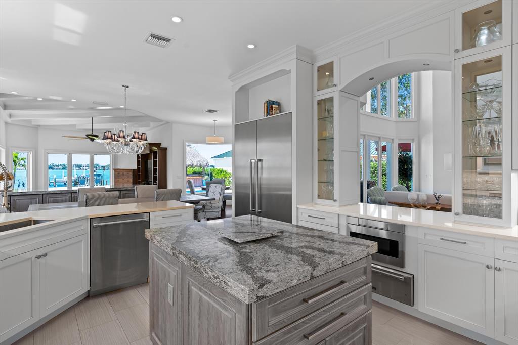 PERIGON POINT - Residential