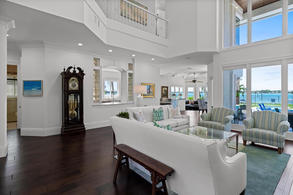 PERIGON POINT - Residential