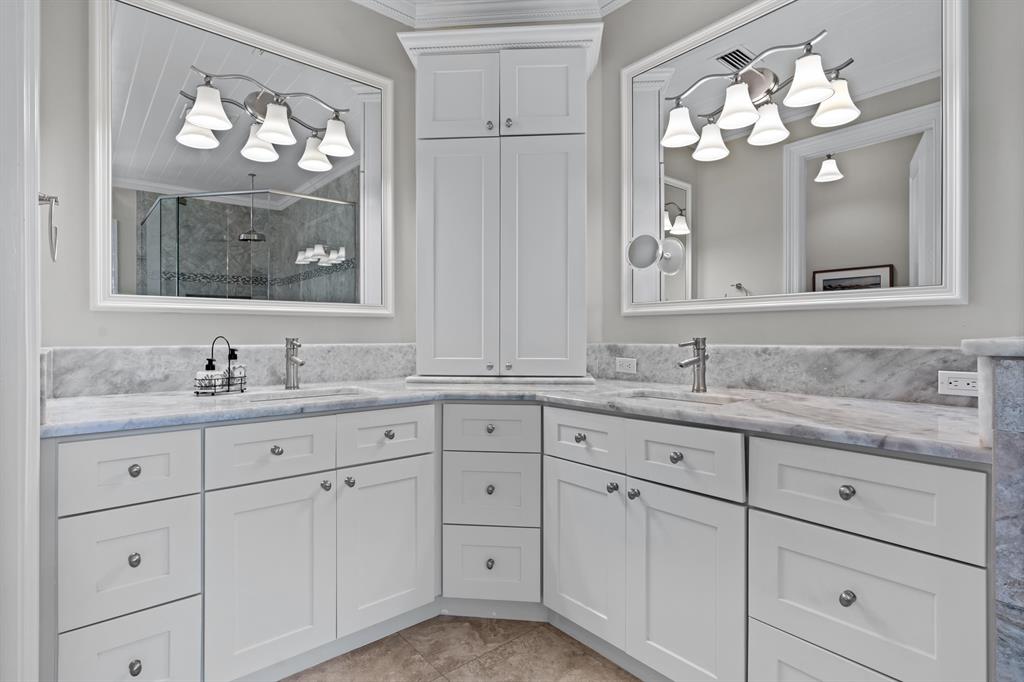 PERIGON POINT - Residential