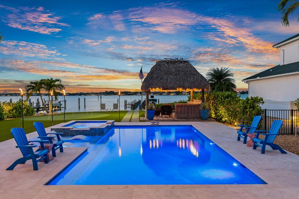 PERIGON POINT - Residential