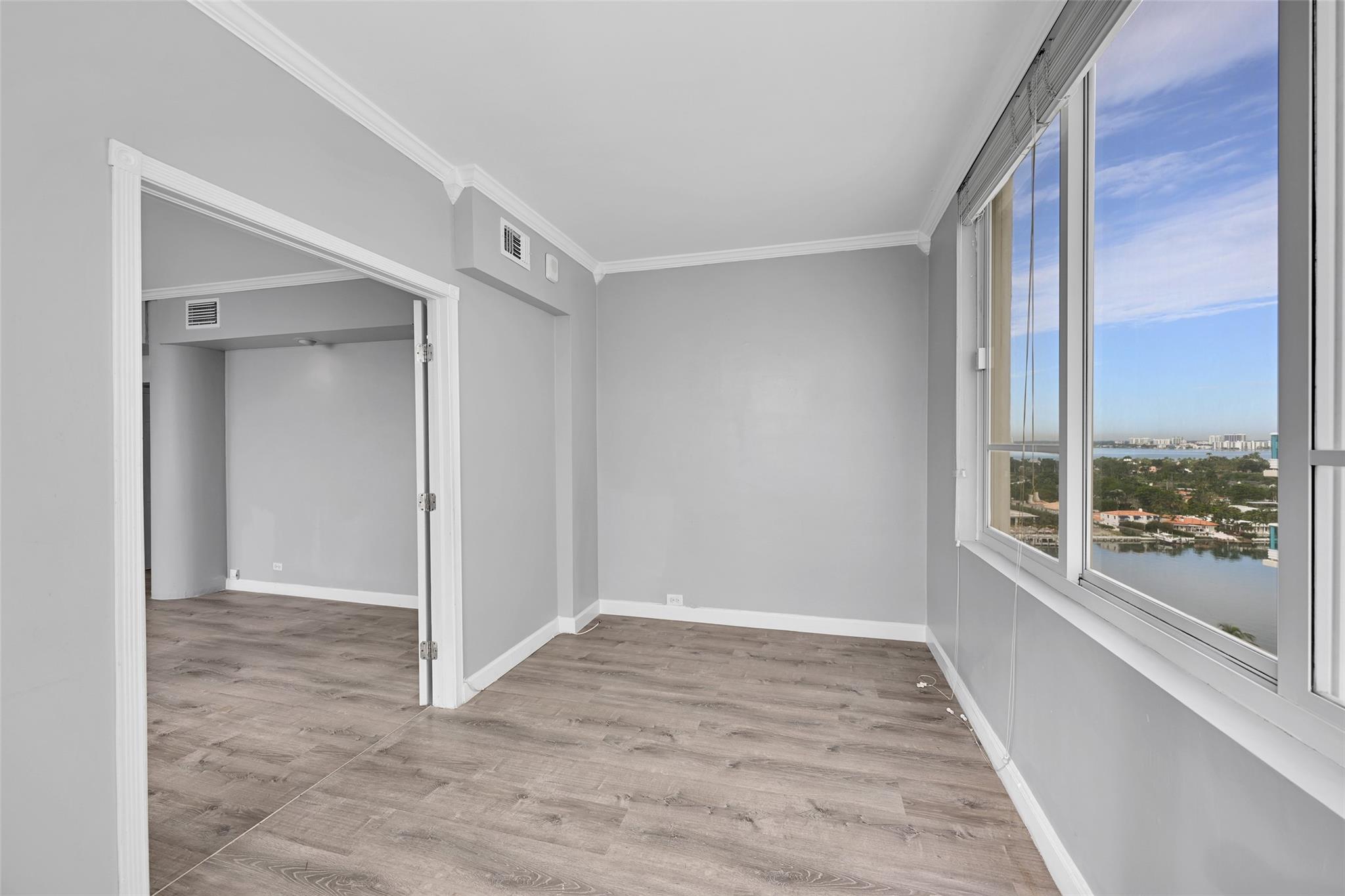 Carriage Club North - Residential Lease