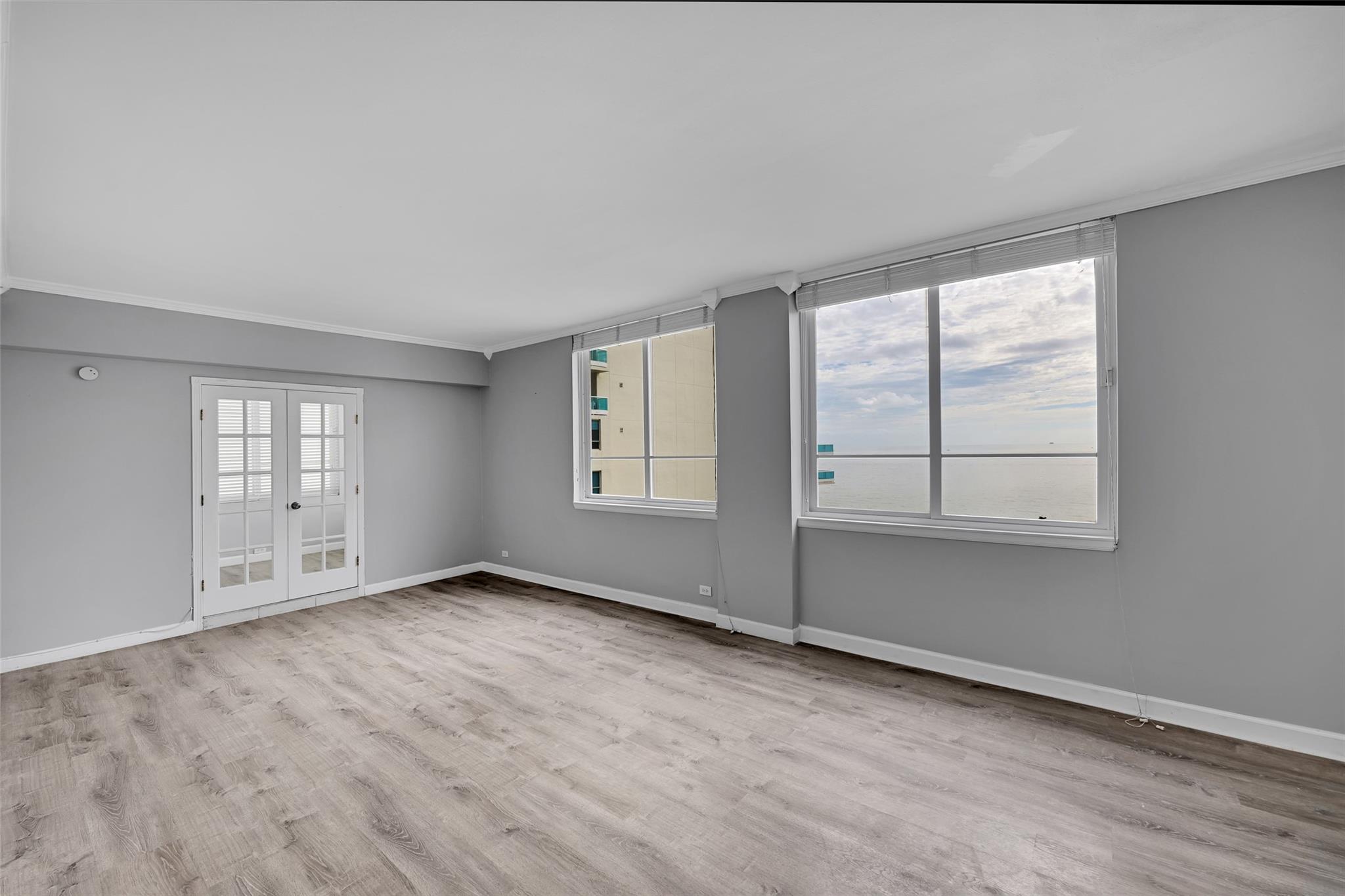 Carriage Club North - Residential Lease