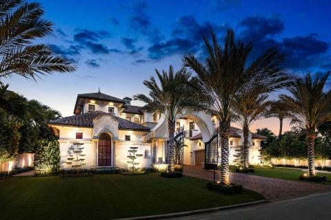 Tiny photo for 2055 Royal Palm Way, Boca Raton, FL 33432 (MLS # B26078017)
