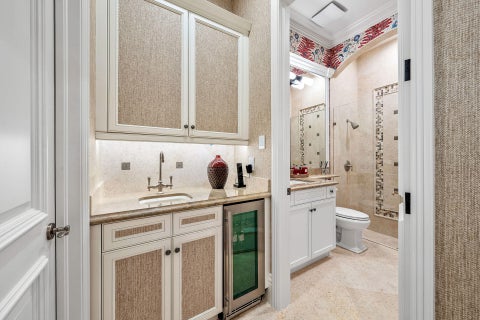 Tiny photo for 2055 Royal Palm Way, Boca Raton, FL 33432 (MLS # B26078017)