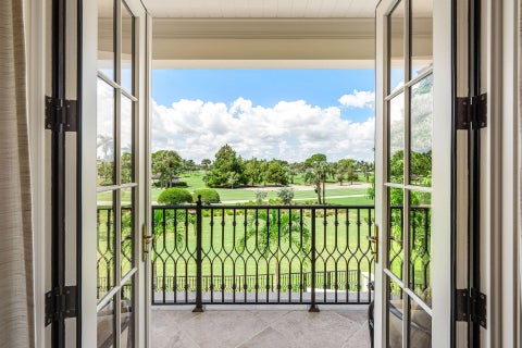 Tiny photo for 2055 Royal Palm Way, Boca Raton, FL 33432 (MLS # B26078017)